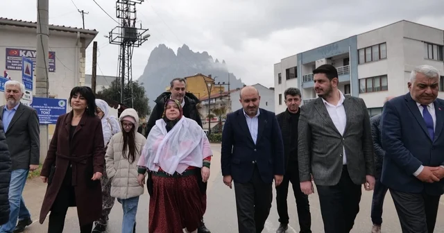 Başkan Zeynep Güneş i İl Başkanı Albayrak ziyaret etti Eskişehir Haberleri