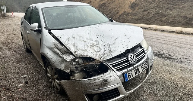 Kayak merkezine gitmek için yola çıkan aile kaza yaptı: 3 yaralı Kastamonu Haberleri