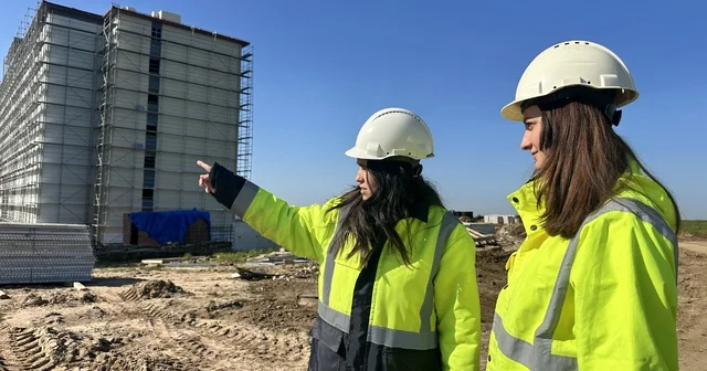 Şantiyenin kadın çalışanları, azimleriyle göz dolduruyor Edirne Haberleri