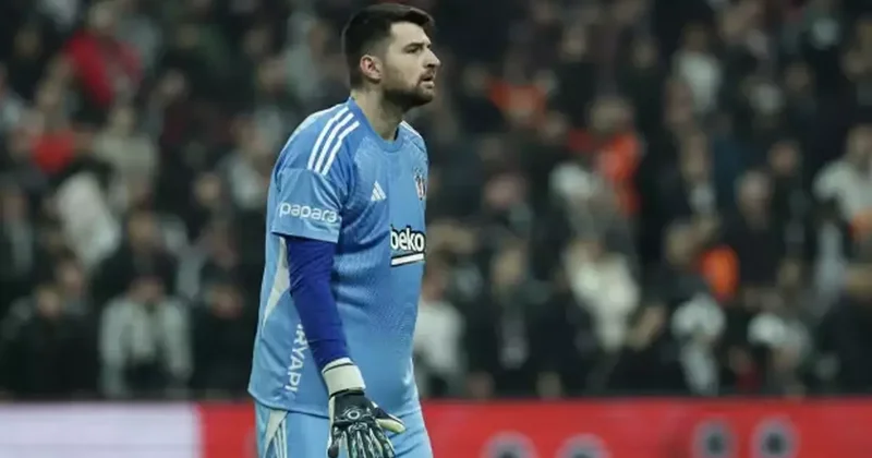 Ersin Destanoğlu maç sonu çıldırdı: Yere yatıyorlar...