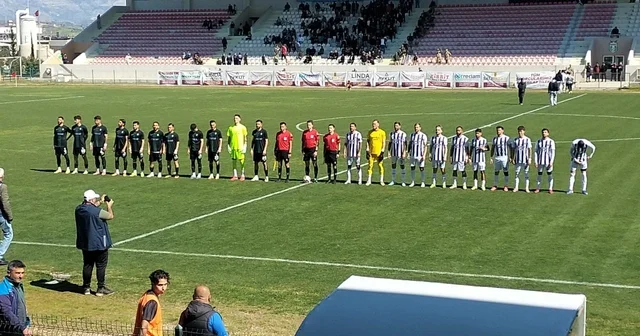 Manavgat Belediyespor, Marmaris Yat Marin MFK yla 2 2 berabere kaldı Muğla Haberleri