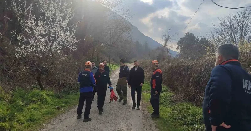 Bursa’da dağlık alanda mahsur kalan yaralı vatandaş kurtarıldı