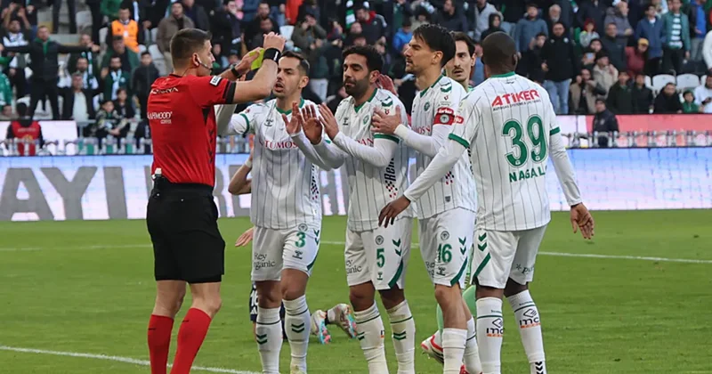 Konyasporlu futbolculardan hakem tepkisi! ‘Katledildik’