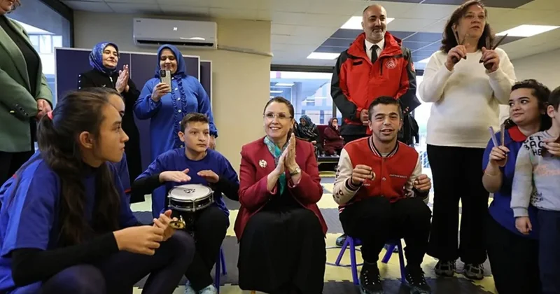 Kadın validen anne şefkati