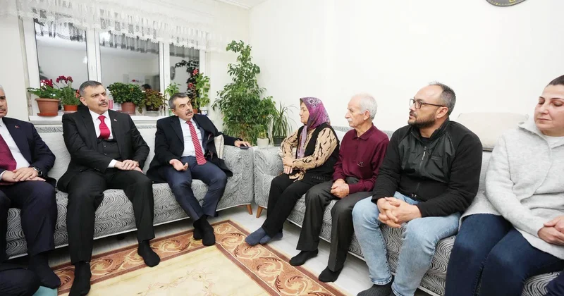 Bakanlardan aileye ziyaret... İki müdür görevden uzaklaştırıldı