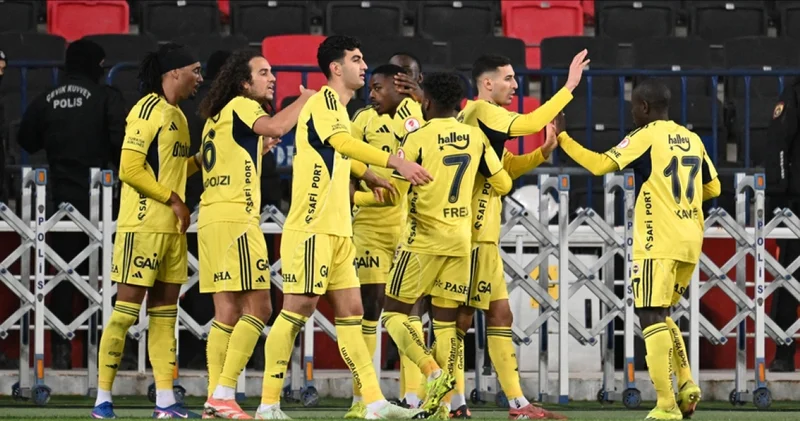 Fenerbahçe Samsunspor maçı ne zaman, saat kaçta, hangi kanalda? Muhtemel 11’ler belli oldu! Süper Lig’de dev randevu: Fenerbahçe Samsunspor maç kadrosu