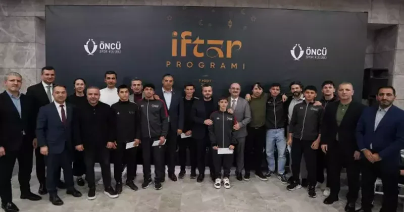 Genç sporcular Öncü Spor iftarında buluştu!