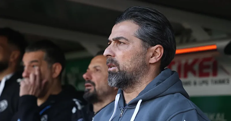 Konyaspor da İlhan Palut’tan VAR’a olay sözler! ‘Oturduğun yerden…’
