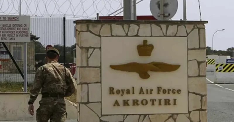 GKRY deki İngiliz Üslerinde Tahliye Süreci Uzatıldı