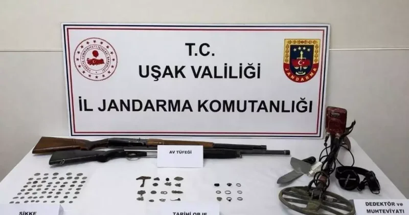 Uşak’ta tarihi eser kaçakçıları 63 sikkeyle yakalandı