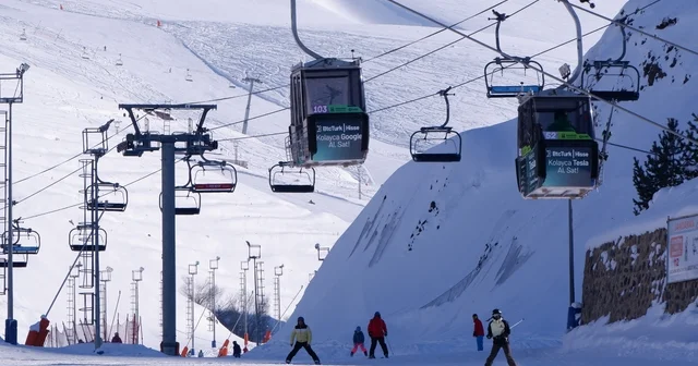 Palandöken de kayak keyfi sürüyor Ramazan Bayramı nda rezervasyonlar devam ediyor Erzurum Haberleri