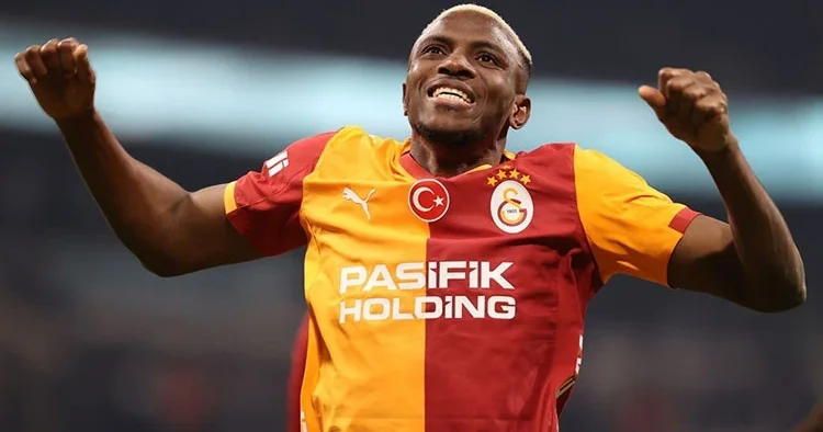 Osimhen seriyi 8 maça çıkardı!