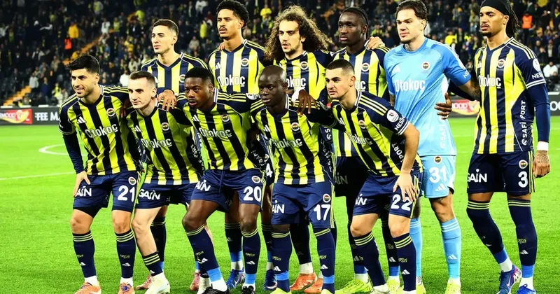 Fenerbahçe taraftarından iki yıldız oyuncuya protesto