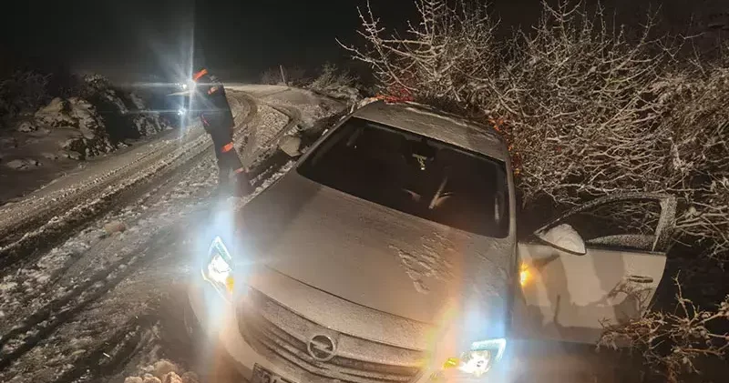 Diyarbakır’da kar yağışı kazalara yol açtı