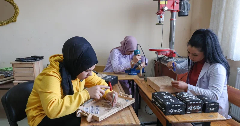 Aile destek merkezleri 162 bin kadının hayatına dokundu