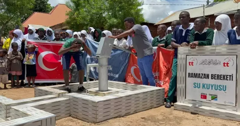 Tanzanya da 40 gönüllünün destekleriyle su kuyusu hayata geçti