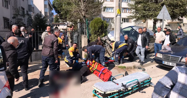 El freni çekilmeyen otomobil, dede ve torunlarını ezdi: 1 ölü, 2 ağır yaralı Bursa Haberleri