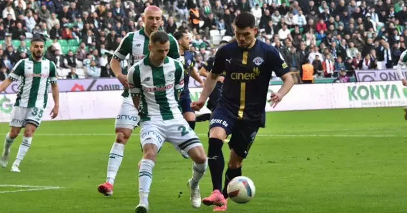 Süper Lig de günün üçüncü maçı: Konyaspor Kasımpaşa CANLI