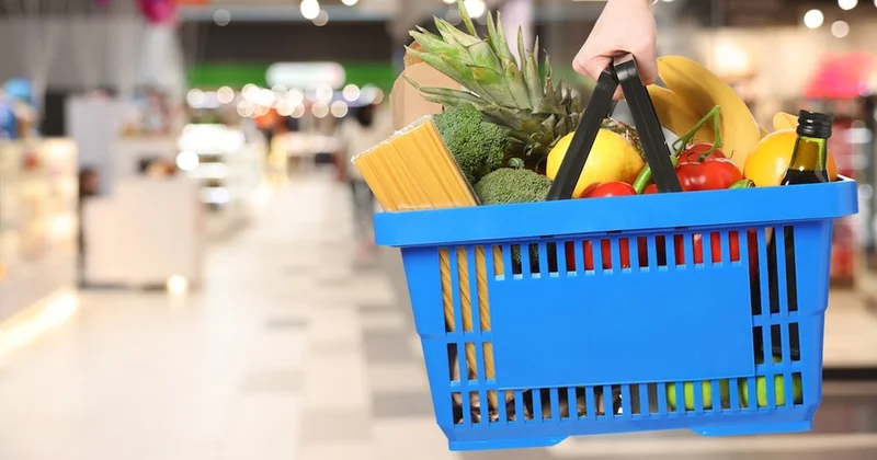 Dağın yamacına market kurdular: İnsanlar tırmana tırmana alışverişe geliyor! Sözcü Gazetesi