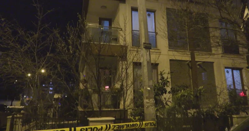 Çekmeköy de annesi ve ağabeyini silahla öldürüp, diğer ağabeyini yaralayan şüpheli yakalandı