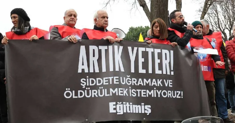 Halk Eğitim Merkezi Müdürü yardımcısını bıçakla yaralamıştı: Davada karar çıktı