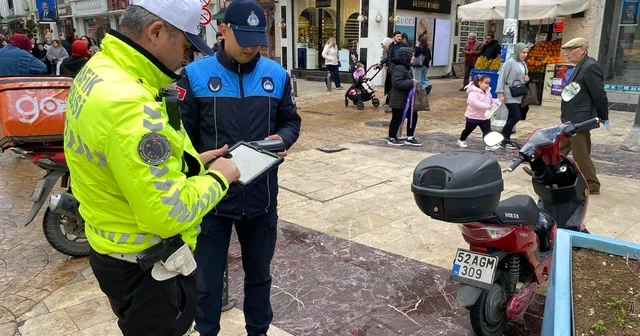 Ordu da trafiğe kapalı caddede motosiklet kullanan 261 sürücüye 364 bin lira ceza Ordu Haberleri