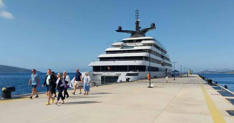 Yüzen butik otel Bodrum a geldi! Bir sonraki durağı belli oldu