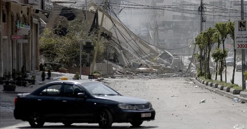 İsrail Lübnan da çatışmayı sürdürünce, İran dan savaş uyarısı geldi Sözcü Gazetesi