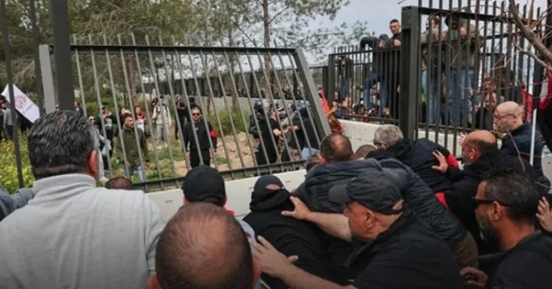 Yavru Vatan ı sokağa döken kararname geri çekildi Sözcü Gazetesi