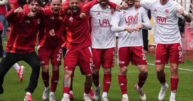 1. Lig e ilk bilet Ankara da kesildi: Batman Petrolspor, 24 yıllık rüyayı gerçekleştirdi