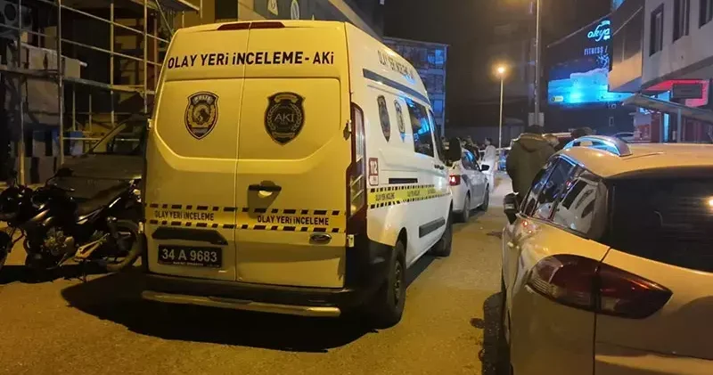 Ümraniye de iş yerine silahlı saldırı: 1 i ağır 4 yaralı