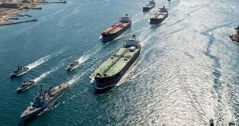 Petrolün kalbi yeniden mi atacak? Hürmüz ün açılacağı tarih verildi