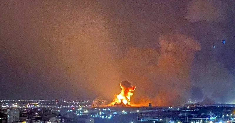 Görüşmeler hız kazanırken ABD İsrail uçakları İran ı vurmaya başladı Sözcü Gazetesi