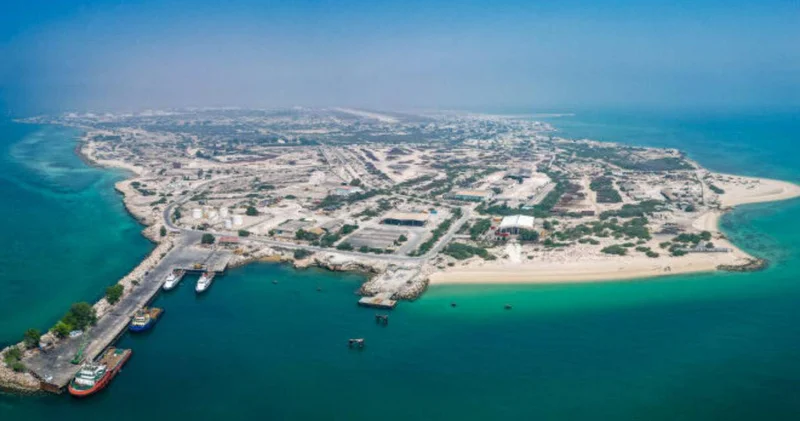 Rafineri patlaması sonrası İsrail den ilk açıklama geldi! Tel Aviv saldırı iddialarını reddetti