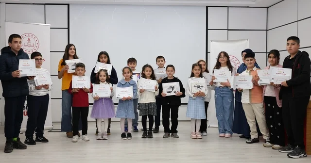 Kahramanmaraş Okuyor Projesinde ödüller sahiplerini buldu Kahramanmaraş Haberleri