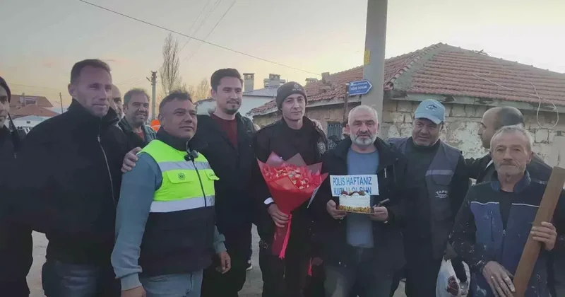 Sivas ta kavgayı ayırmaya gelen polisleri davul zurnayla karşıladılar