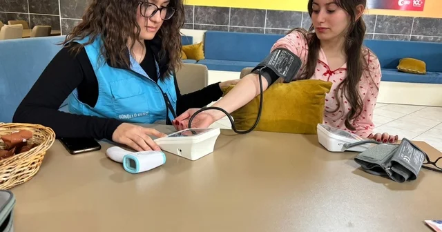 Dünya Sağlık Günü nde Düzce de örnek etkinlik Düzce Haberleri