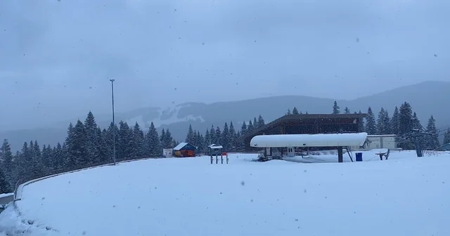 Kastamonu nun yüksek kesimlerinde kar yağışı ve fırtına etkili oluyor Kastamonu Haberleri