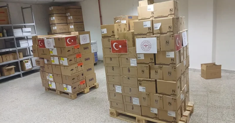 Türkiye’den İran’a tıbbi yardım sevkiyatı! Bakanlık detayları paylaştı