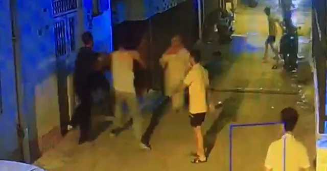 15 yaşındaki şüphelilerin öldürdüğü PVC ustasının eşi: Azmettirme var, gerçek suçlular bulunsun Adana Haberleri