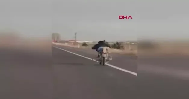 Motosiklet üzerindeki akrobatik harekete rekor ceza!