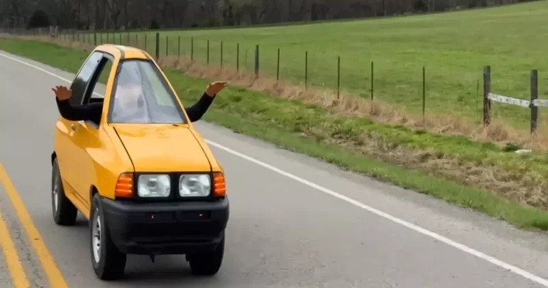 Dünyanın en ince otomobili! Görenler gözlerine inanamıyor