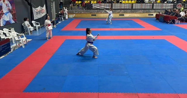 Azra Coşkun dan Türkiye ikinciliği Düzce Haberleri