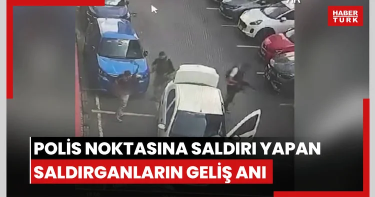 Beşiktaşta polis noktasına yönelik terör saldırısını gerçekleştiren saldırganların olay yerine geldikleri anlar kamerada