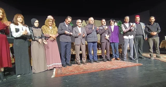 Erzurum Şehir Tiyatrosu, Kılıbık Hayrullah oyunu ile Türkiye turnesine çıkıyor Erzurum Haberleri