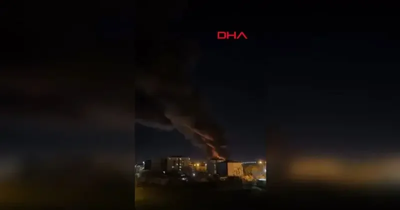 Tuzla da kumaş fabrikasında yangın