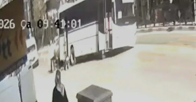 Kriko kaydı, tamir etmeye çalıştığı minibüsün altında kalıp, yaralandı Manisa Haberleri