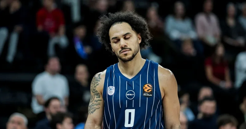 Shane Larkin 145 gün sonra ilki yaşadı Sözcü Gazetesi