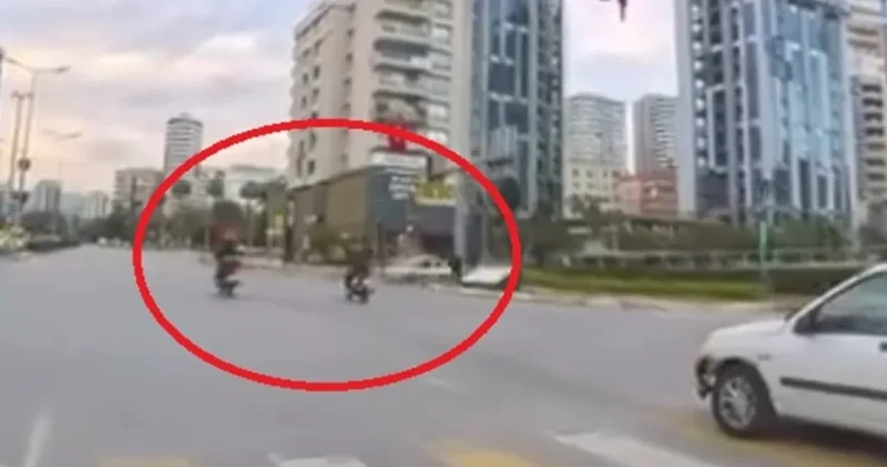Kamera kaydetti: Otomobil ile 2 motosiklet çarpıştı, arkasına bakmadan kaçtı