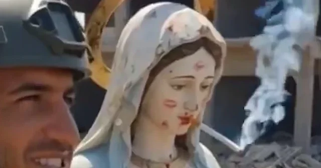 İsrail askerleri kutsallara saldırıyı sürdürüyor: Meryem Ana heykeline çirkin hareket VİDEO İZLE